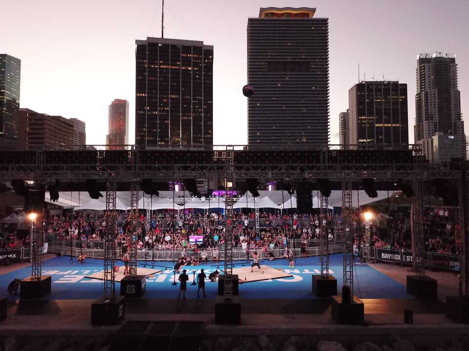 In Miami we used our temporary paint to to paint the stages for #wzamiami