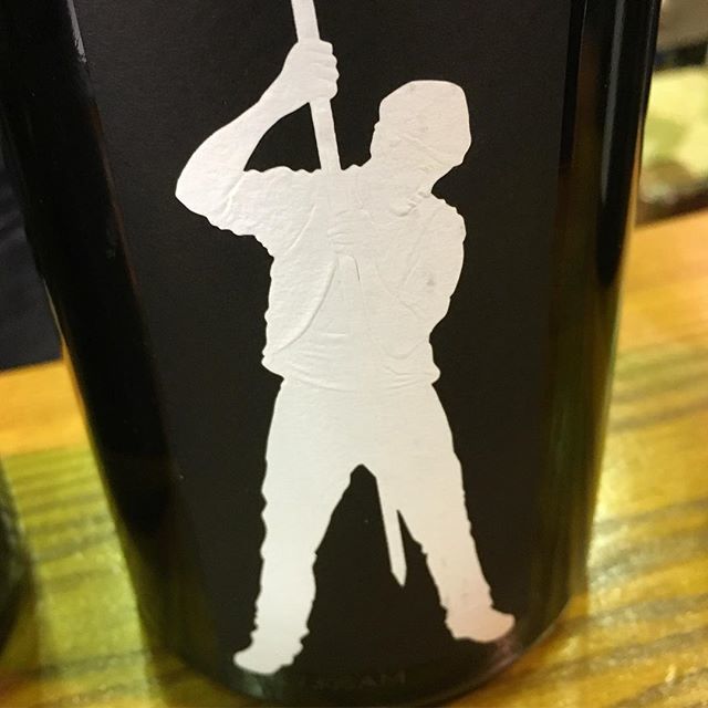 chriswinedoctor's tweet photo. The 2016 Barre à Mine, the third vintage of this cuvée from the Redde family, is looking good. #SVL18 #pouillyfume #wine #loire https://t.co/447OfiTn9d https://t.co/S0eWTTrE3x