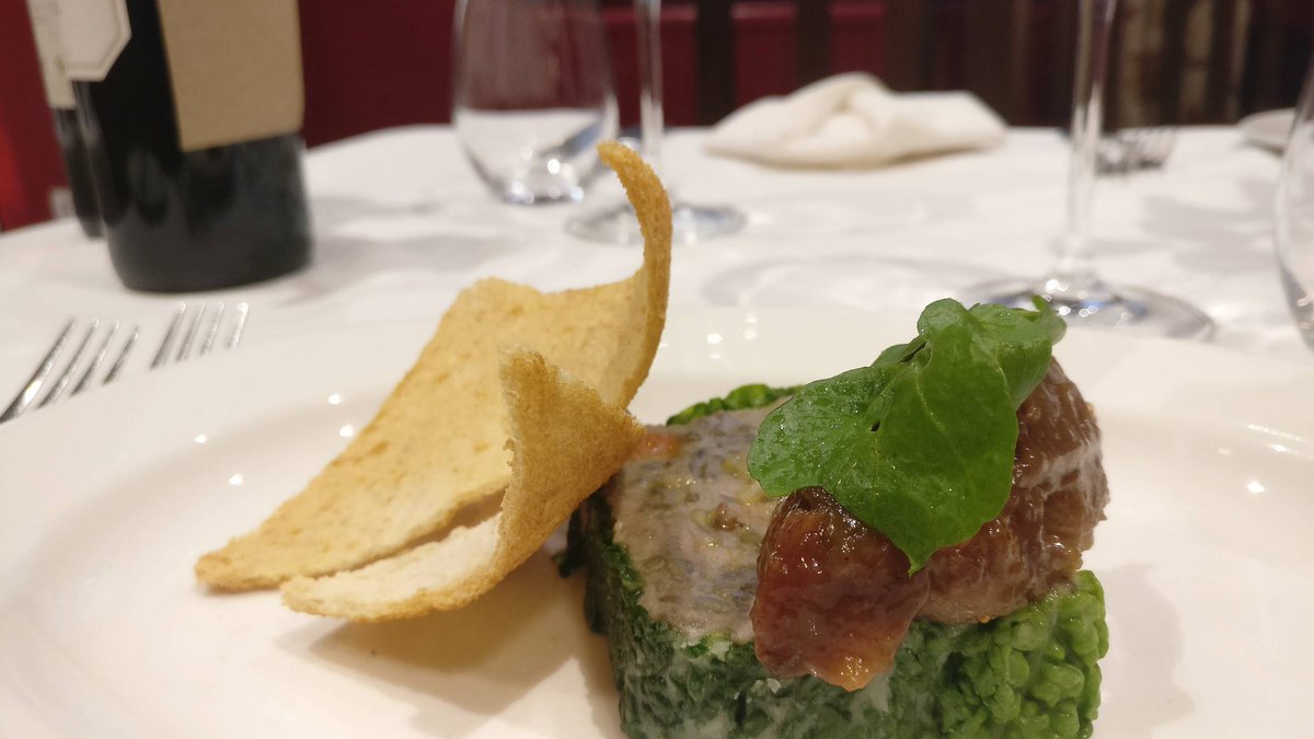 oscars_bistro's tweet image. Duck and lentil terrine with fig chutney - start in style!
#loveleam #menu #chef