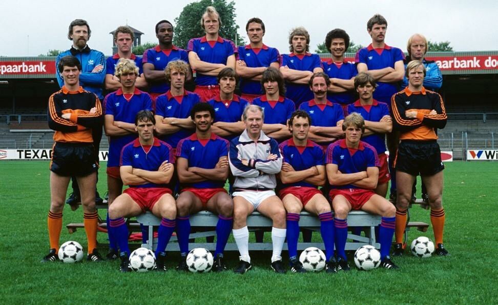 OldFootball11's tweet photo. #HFCHaarlem (1980) https://t.co/5CV5cZfjGr