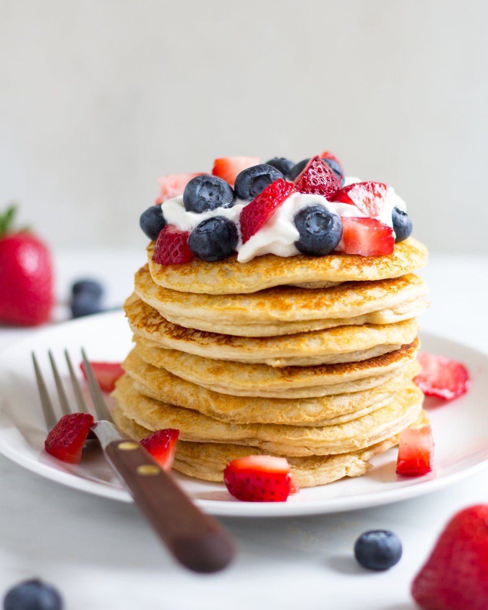 ActionKidsStore's tweet photo. Why not try yummy healthy #Flapjackeduk #pancakes ready for #PancakeDay Sneak preview use code "pancake day" at https://t.co/myVYIPkKaG to get a 20% discount on orders over £15.  For inspiration check out their recipes https://t.co/yD3dUzKaUl  Please share with your friends ty https://t.co/QOB45J3YAy