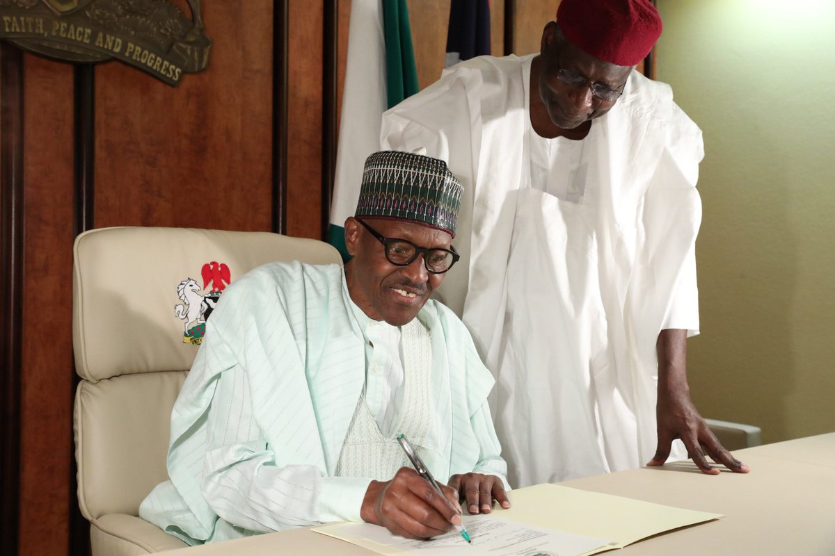 SaharaReporters's tweet photo. How I Stopped Kingibe, Abba Kyari, Rufai Abubakar From Stealing $44m-Former Acting D-G, NIA | Sahara Reporters
@NGRPresident @MBuhari @officialEFCC https://t.co/A1LWjemZZA https://t.co/VLZjMVSzAr