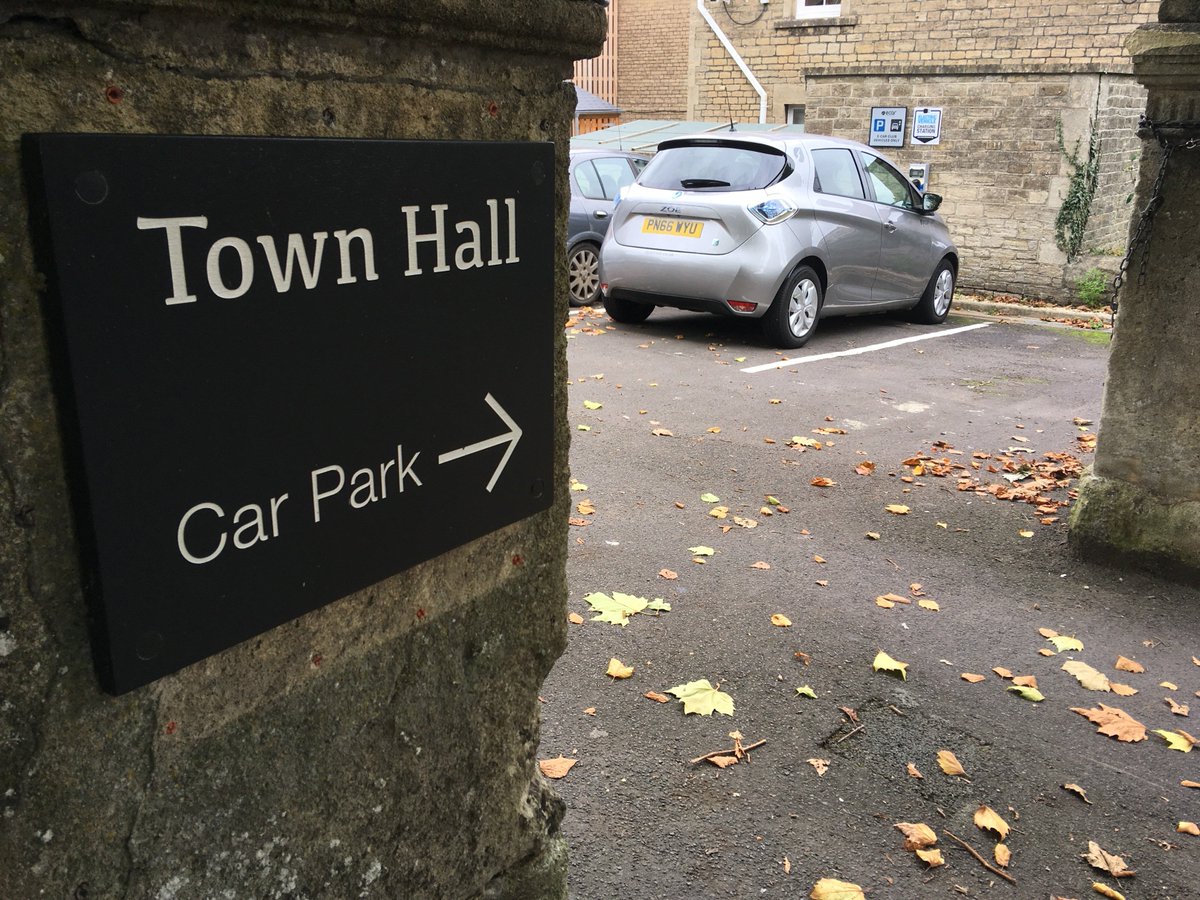 Hiring an Electric Car in #Frome is easy! Find out how - as well as a map of UK charging locations here: frometowncouncil.gov.uk/ecarclub/