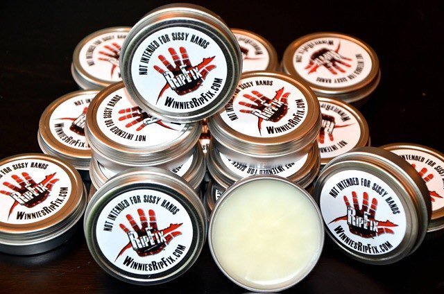 chalkwarrior's tweet image. This stuff is seriously THE BEST😍💙 And not JUST for gymnasts! Great for hang nails, small cuts, etc! You can get yours today at RipFix.com and use the code Chalkwarrior18 for 20% off! #chalkwarrior #ripfix #thisstuffworks ift.tt/2BHSrZZ