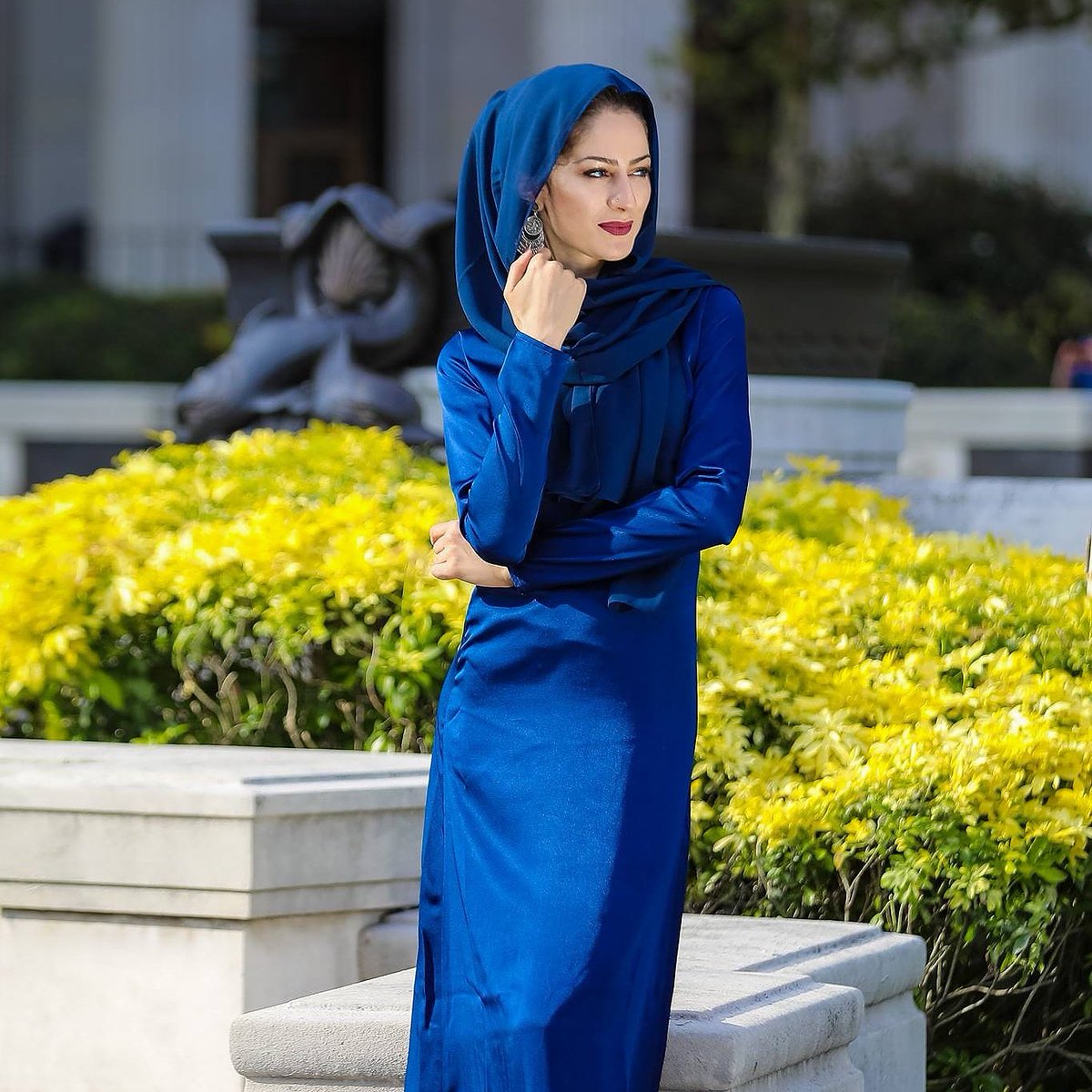 amirabcom's tweet photo. The trend to invest in this season! Make sure to check this outfit on our website https://t.co/lQLbEHbsZ9 #hijabday #mode #ootd #amirabcom π·@kolemajeks model @asoomiijay https://t.co/tm8B5jQqBm