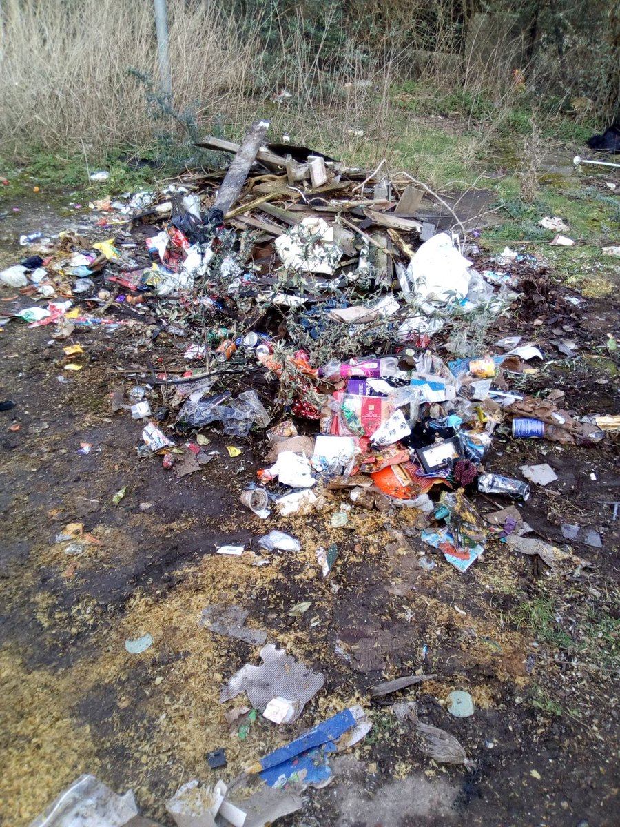 UniqueSupport1's tweet photo. Another Emergency clean up completed in Kent today on behalf of @Churchill_Group. Call came in last night, resources arranged, round trip of 340 miles and its all sorted! #reactivecleaning #periodiccleaning #StrongerTogether #workinginpartnership #emergencycleanup #cleanestates https://t.co/YcI1BjfSYa