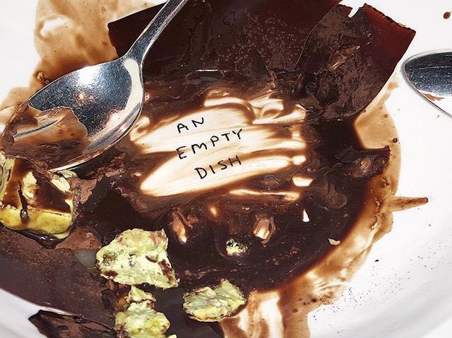 sketchlondon's tweet photo. Because it’s fun to play with your food!
On @davidshrigley ceramics… only at sketch Gallery… We do dinner too… Valentines plans? Ring ring 02076594500
#emptydish #sketchchocolat #dessert #sketchGallery #thankyou jwshua for this 📷 https://t.co/rTs4f6lYR4