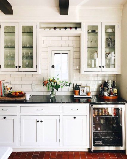 CookItMedia's tweet image. Starting your own blog? Using your kitchen as your photo studio? We get that! All you really need is natural light, and a vision for how you want your food to look. We’re loving all the light in this little kitchen corner from @patticakewagner.