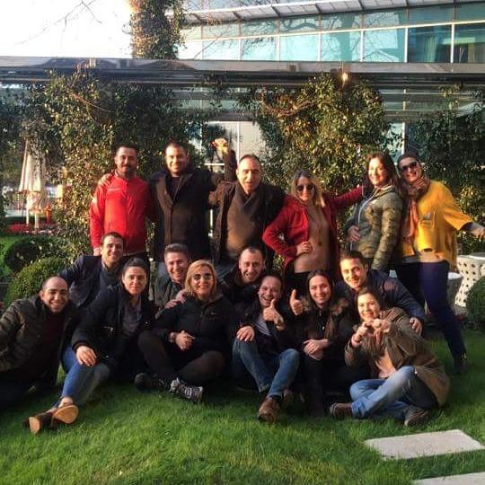 prgyaakademi's tweet photo. Yine Türkiye'nin dört bir tarafından pırıl pırıl yürekler buluştu. Sözün bittiği yer... 😀😀😀👏👏👏♥️♥️♥️ #pragyaakademi #farkyarataniletişim #eğitim #kurumsaleğitim #tutku #ilham #aniyakala #paylaşım #duygular #training #instaeğitim #instatraining #halkbank #photooftheday https://t.co/8S8JZtglWd
