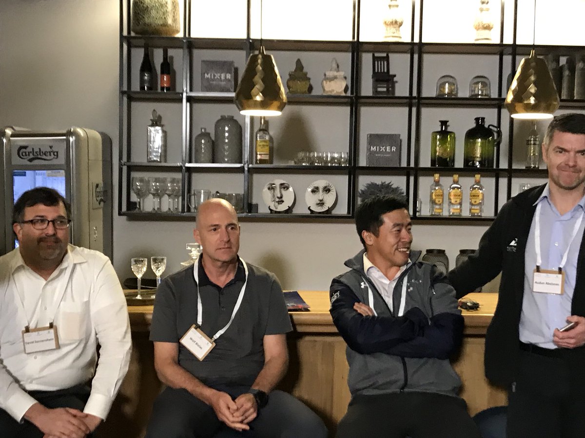 CrawfordJW's tweet image. David Sonnenschein &amp;amp; fellow panel  members ready for the Accelerator #Barside chat @IoT_Accelerator @AudunAbelsnes @techstars @IsraeliEcon @Allalikht