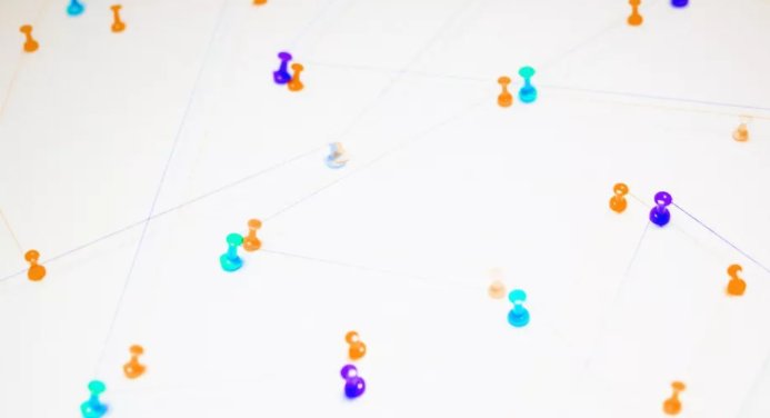 LindaGalipeau's tweet photo. As a job seeker, acquiring #softskills is crucial for landing your next career. @FastCompany shares five skills #recruiters are looking for in a great hire: https://t.co/7KB2gdiezV https://t.co/TRkHmFHXGv