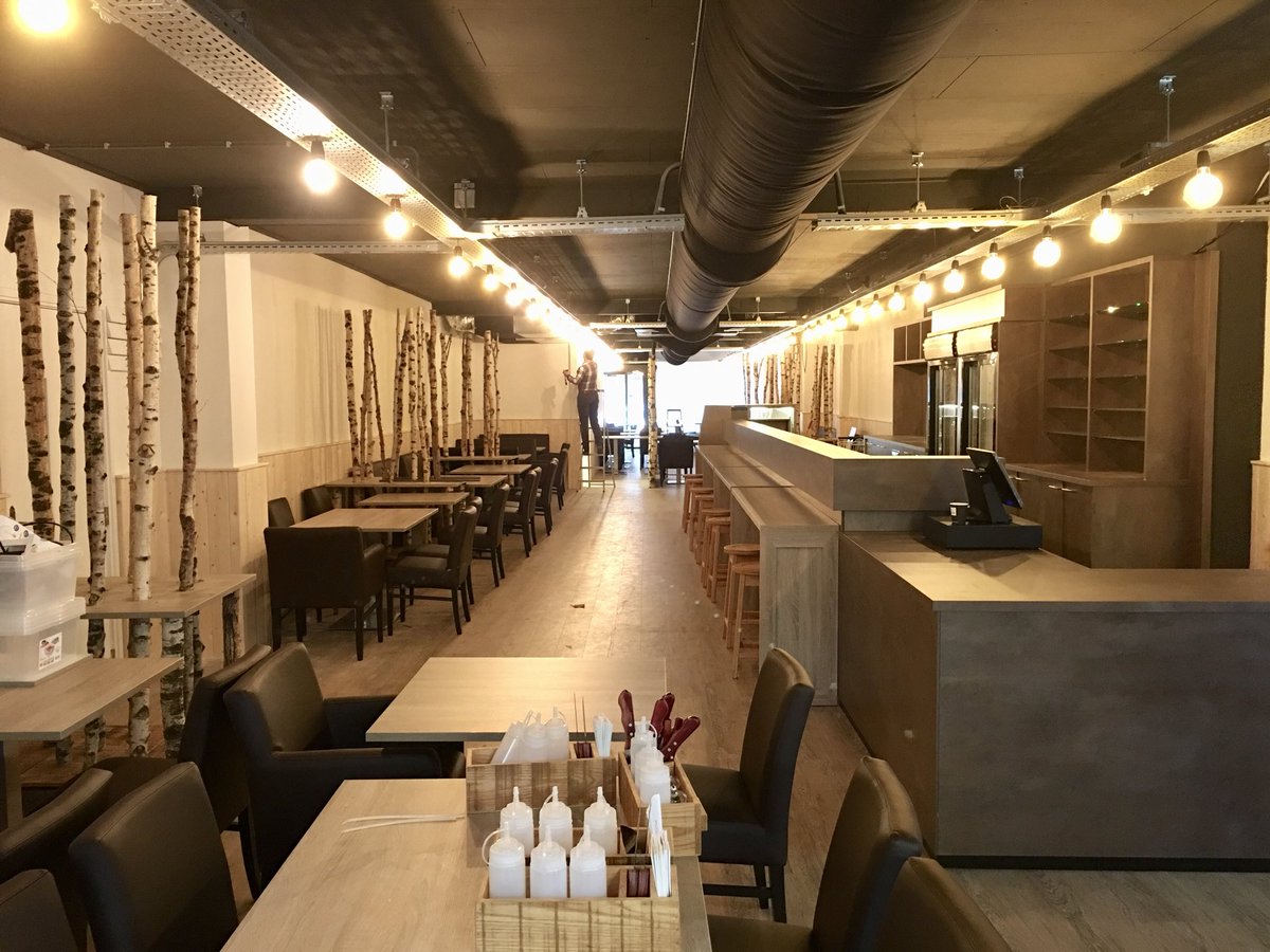 StanleyBroeders's tweet photo. Nog maar 10 dagen tot de grande openging van dit fantastische restaurant @parkstreetbbq&amp;grill in @Nuenen. 
We zijn zeer trots dat we dit van de grond af hebben mogen opbouwen en zijn onze opdrachtgever dan ook meer dan dankbaar!! 🙏🏻🙏🏻      

Binnenkort meer foto’s online. https://t.co/lOGtPSXcZs