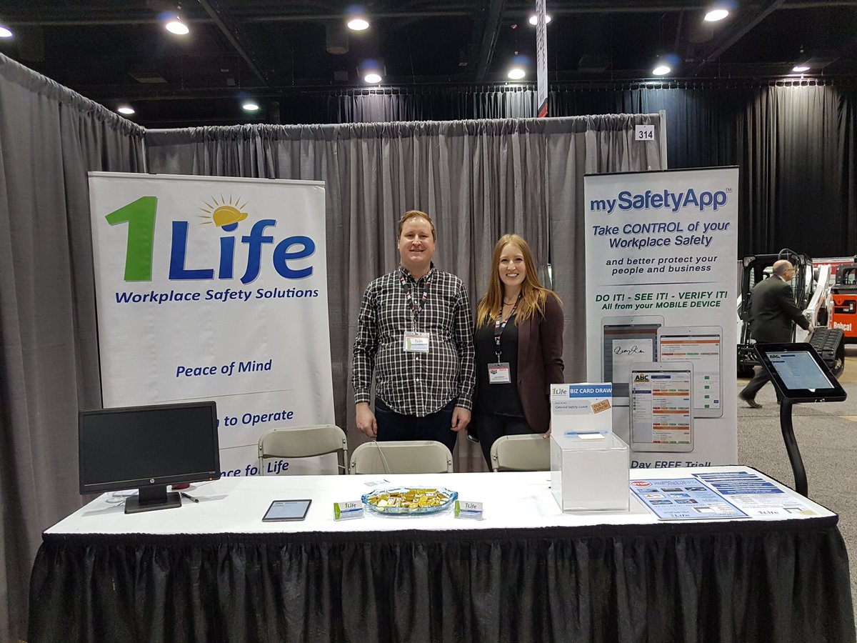 CSAM_Manitoba's tweet photo. Thank you @1LifeWSH for being here and showing your support as an #exhibitor at #CSAMTHESafetyConference https://t.co/2UoRWDZIZS