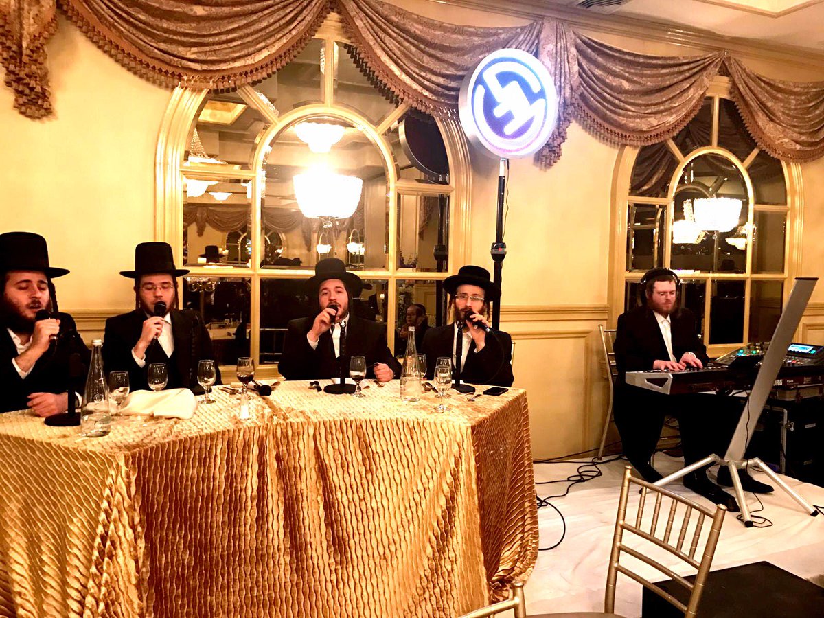Joel Freund Yoelyguitar Twitter Special Moments Like Last Night S Bar Mitzva In Keren V Yoel Moshe Kj With Bygrossmusic Heart Soul Simcha Wholenewlevelpic Twitter