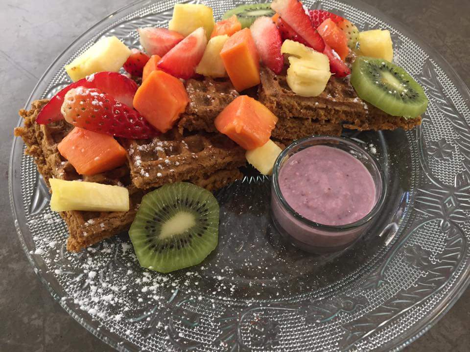 GabriellasTea's tweet image. Freshly baked sweeties and a tantalizing breakfast &amp;amp; lunch @GabriellasTea Room. 
Book via our
website:gabriellastearoom.co.za
email:bookings@gabriellastearoom.co.za
facebook
call: 0114425187