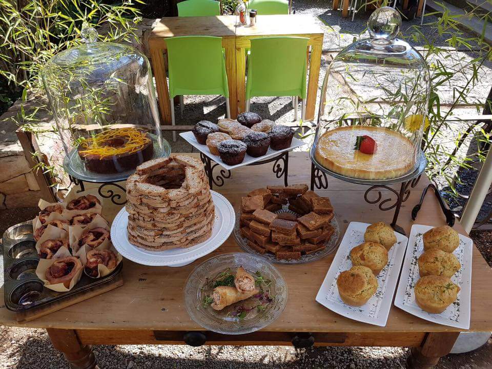 GabriellasTea's tweet image. Freshly baked sweeties and a tantalizing breakfast &amp;amp; lunch @GabriellasTea Room. 
Book via our
website:gabriellastearoom.co.za
email:bookings@gabriellastearoom.co.za
facebook
call: 0114425187