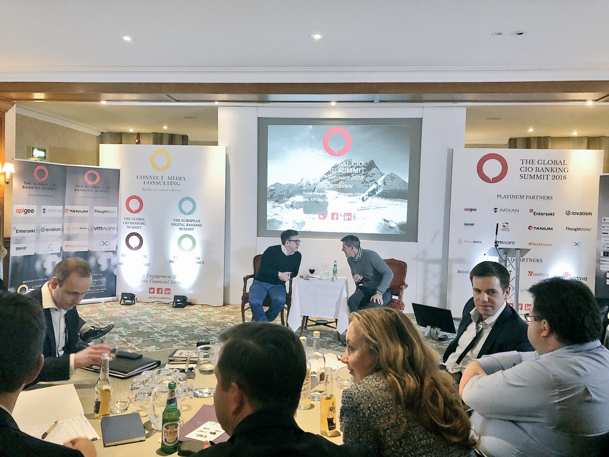 CMCSummits's tweet image. Ready for our live interview with @SpirosMargaris &amp;amp; @davidandrz from @Apigee #GCIOB #BreakOpenTheBank