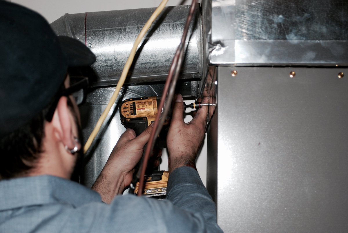 Com_Sol_HVAC's tweet photo. Are there any questions that you guys have and want answered? Anything you just want to find out for yourself? DM us and let us know! We'd love to help you out! https://t.co/LGae1ojz3J