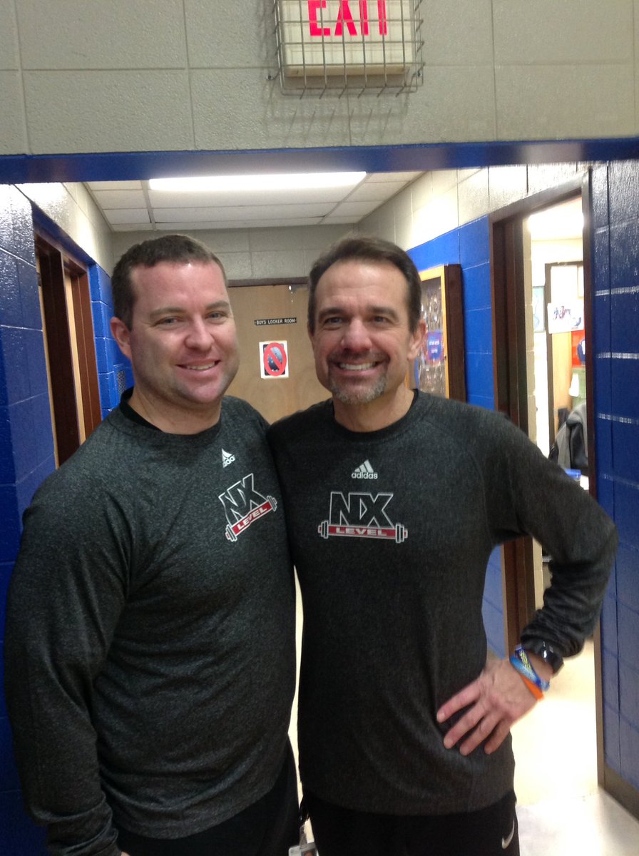 Bob_Rach's tweet photo. Twins! @jwartzen @NXLevelBrad @NXLevel_1 @GiffUsStrength https://t.co/wtpAab1jch