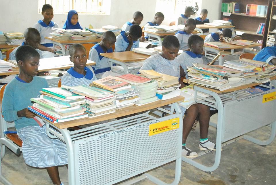 LanreShaper's tweet photo. @EnablerOfVision @Areai4Africa provides technical/infrastructural support (as shown in the pictures) to disadvantaged children in selected rural schools/communities.
Your support will help execute a GIRLS EMPOWERMENT PROJECT called #EduPower
Please, do check https://t.co/MCA8apG08C
Thank you. https://t.co/RHUA7m82QK