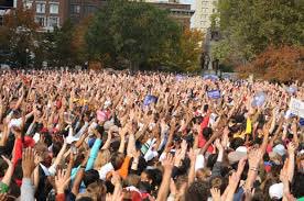 An_OU_Student's tweet image. Raise your hand if you’ve been personally victimized by Oakland University’s parking