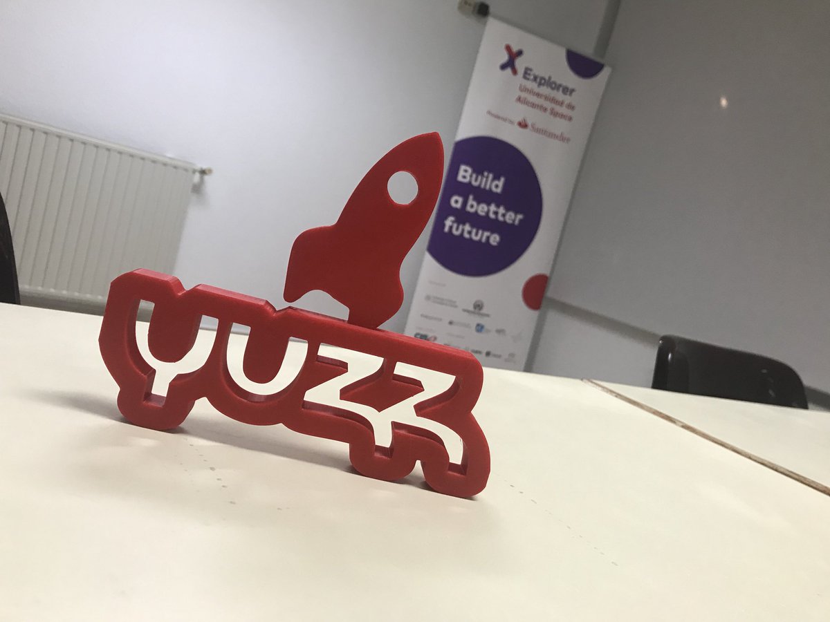 InakiMayoral's tweet photo. Nostalgia... 😜 @ExplorerByX Regalito al corazón de nuestro #Yuzzer #Explorer Esteban!! 😊😊 #3D https://t.co/Ut1K0EG39U