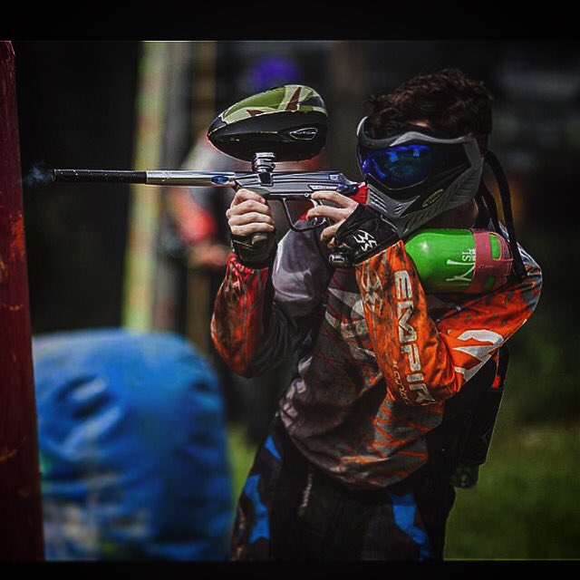 HKkillswitch's tweet image. New year new team and new photos will come soon!!