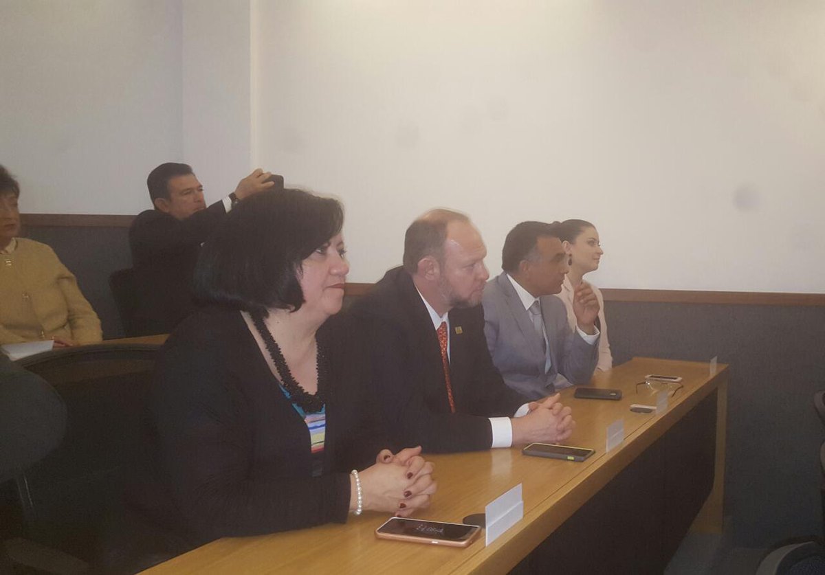 UTRCC's tweet photo. El Ing. Jamder González Esparza, rector de la UTRCC, estuvo en representación del Dr. Higinio González Calderón Secretario de Educación del Estado de Coahuila en la Ceremonia de Apertura de la Universidad Corporativa AHMSA. @mrikelme @HiginioGlzC @raulvela_e @SeduMediaCoah https://t.co/wCBj72avM5