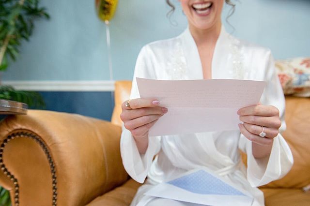 schneiderbrides's tweet photo. There are some grooms that make their brides cry and others that like Mike who know how to make their bride uncontrollably laugh. ... still have no clue what was in that letter. https://t.co/xo1s6J5O4n