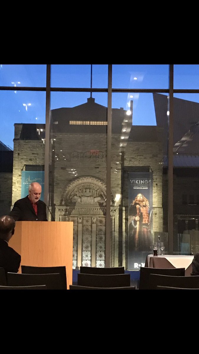 JenniferTeichmn's tweet photo. ‘’We’re trying to deliver 21st century care using a 1950s model. We deliver good care in spite of our healthcare system, not because of it.‘’ Pleasure to hear @picardonhealth speak tonight against this gorgeous backdrop at @gardinermuseum! #Medicare #Canada https://t.co/aBJMpIhGr0