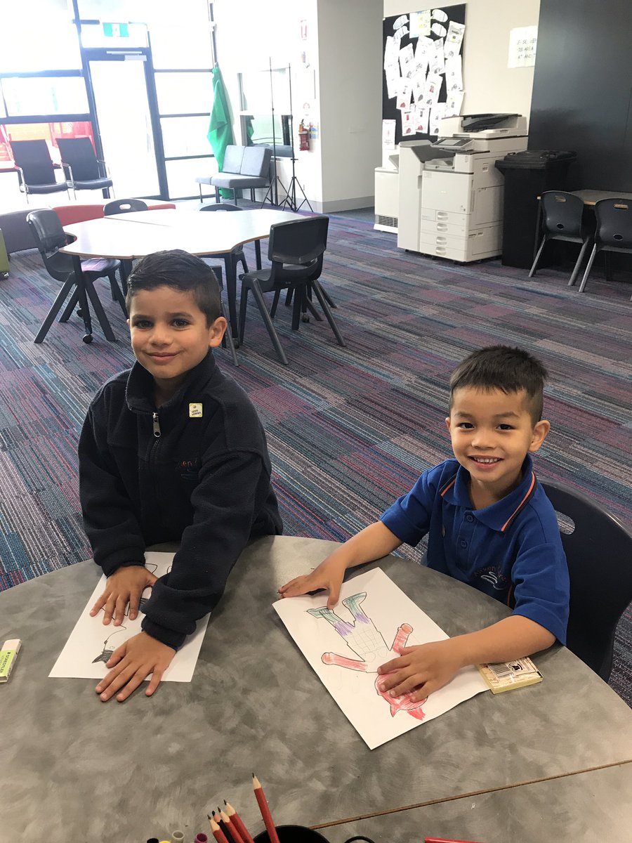 AmyGalea7's tweet photo. 1C creating self portraits to get to know each other and develop community in our classroom @AitkenCreekPS https://t.co/D92mprIHvP
