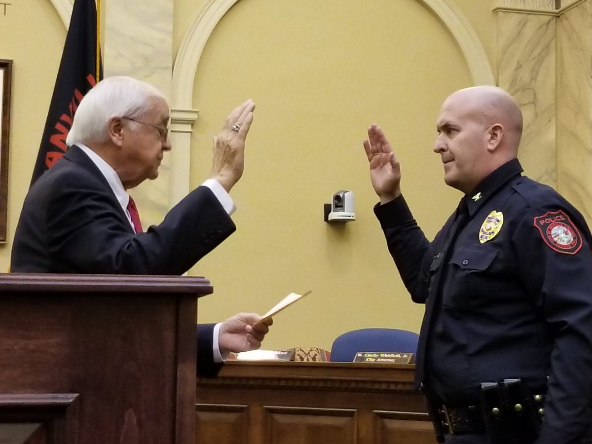 cityofdanville's tweet photo. Join us in welcoming Scott Booth as our new chief of police. A ceremonial swearing-in was held tonight in the Council Chambers. https://t.co/RAp0hwzxUw