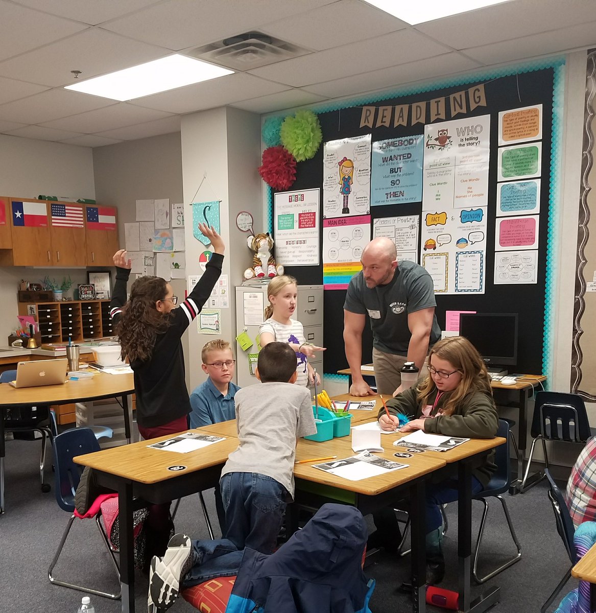 We loved having this watch D.O.G. help us write our advertisement for Stephen F. Austin's colony! <a href="/bears4thgrade/">Bennett 4th Grade</a> #bearshine