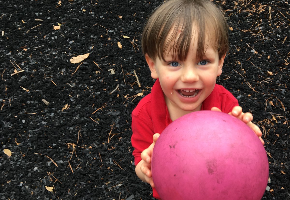 TEsaints's tweet photo. What is your happiest playground memory? #alumni #trinitynatchez #magnoliahall https://t.co/QaWbrvesYp