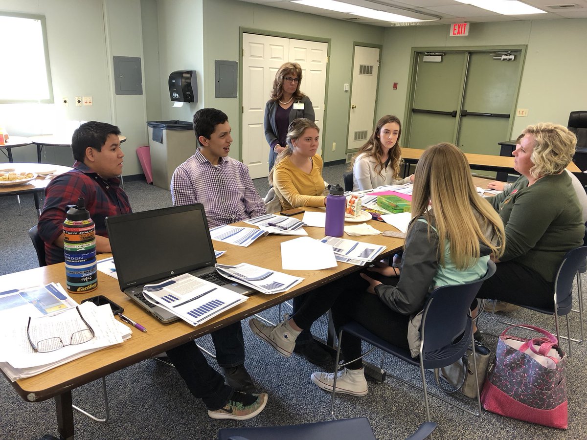 WayneLWorkman's tweet photo. The first annual Student Leadership Summit in Lyon County School District!  Our amazing student leaders problem solving their culture and climate survey data. https://t.co/KpvHErGzcn