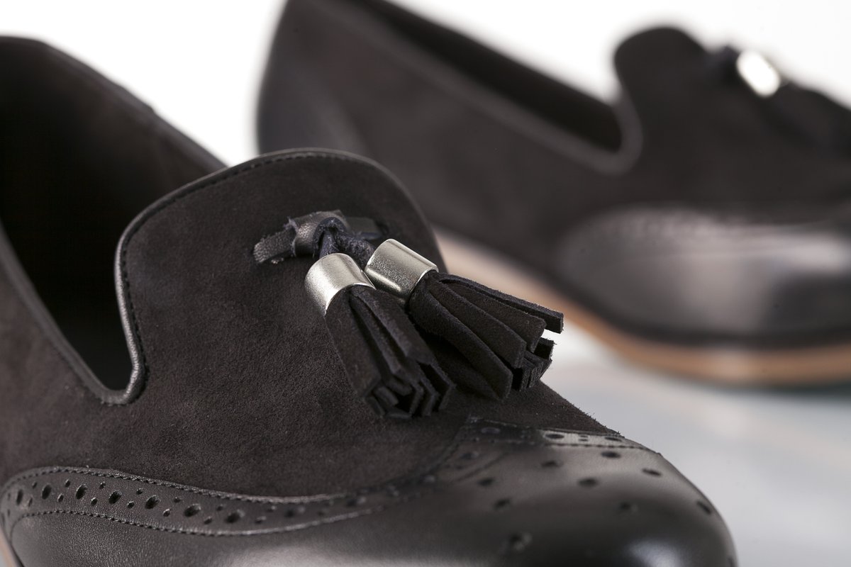arabelmanners's tweet photo. Big girls have beautiful feet!
That's why our hashtag is #BGBFcrowdfund for our #kickstarter campaign which launches next month!
Celebrate #teamtall and support us.
#loveyourdifference #footwear #fashion #fashionbloggers https://t.co/GJkdahnyTE
