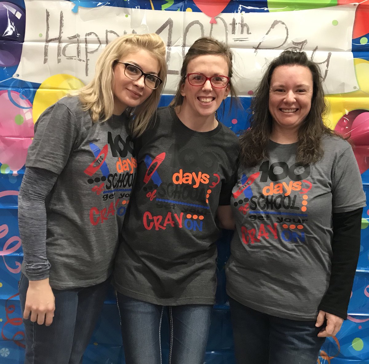 DawnaSandmann1's tweet photo. Happy 100th Day of School! #teacherlife #feelin’old #SPED #1/2mycrew https://t.co/E6ZbaRxi5q