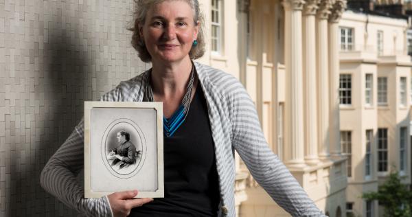 As we celebrate 100 years since (some) women in the UK got the right to vote, here's a look at the longer history of women in medicine #suffragettes100 blogs.bmj.com/bmj/2017/10/11… <a href="/RCPLondon/">RCP</a>