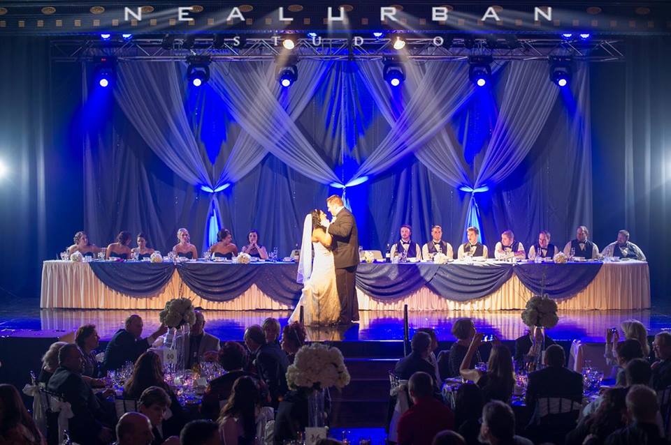 #RapidsWeddings

ww.rapidsweddings.com