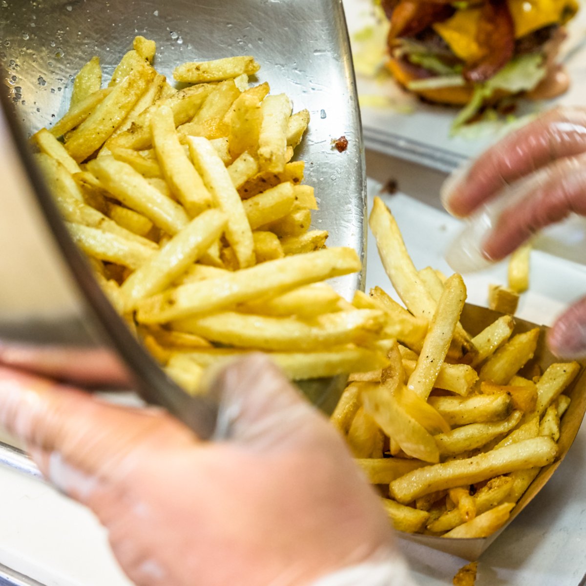 More fires? We've got you covered. #fries #rounds #burgers #PasadenaEats