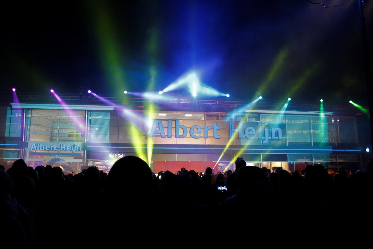 DijkstraDraisma's tweet photo. Nieuwe Albert Heijn Stadsfenne in Sneek feestelijk geopend! Bouwgroep Dijkstra Draisma heeft de uitbreiding en verbouw hiervan gerealiseerd. #albertheijn #bgdd #verbouwing #uitbreiding #sneek https://t.co/cQIvZ9j8GT