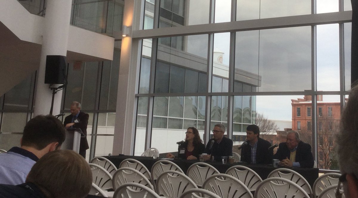 LindaConvissor's tweet photo. Maybe light rail drove wedges between local govts early on. Now it’s bringing them together. @citybeautiful21 @damonseils #rogerperry #mikegoodman @GoTriangle @TJCOGnc @CityofDurhamNC @chapelhillgov https://t.co/rYAEWZgeHZ