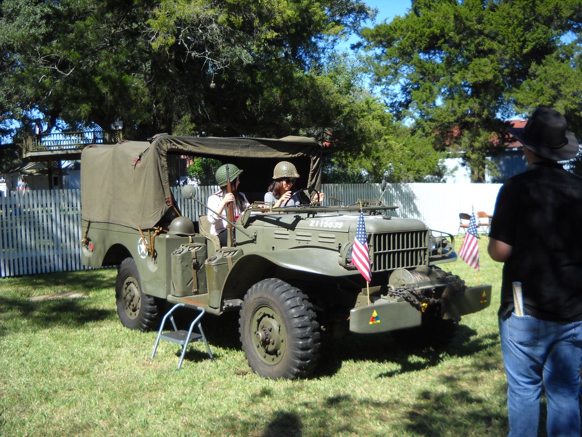 JAG_MT_MVM's tweet photo. Lindsay Lee sent this photo of his WC-52 taken at George Ranch, south of Rosenberg TX - Texian Market Days.  
#WC52, #Dodge, #WW2, #WWII, #MilitaryVehicle https://t.co/37C0O3cGkA