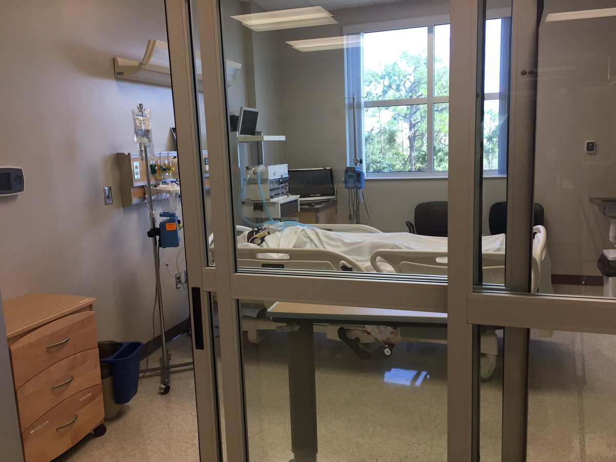 kkuizon's tweet photo. The State College of Florida works to keep tuition costs reasonable for BSN nursing students. Tuition costs approximately $11,100 @FOX13News @SCFnow #Manatee #Sarasota https://t.co/LKPhegHDL0