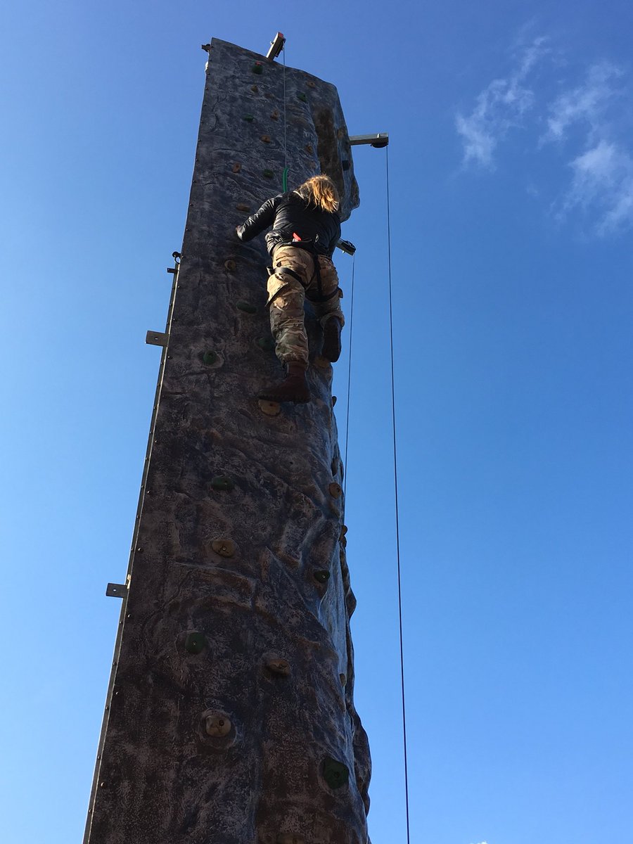 hsdcUniServices's tweet photo. Meet he Marines - fantastic achievement - Well done https://t.co/crZwNZP6uK