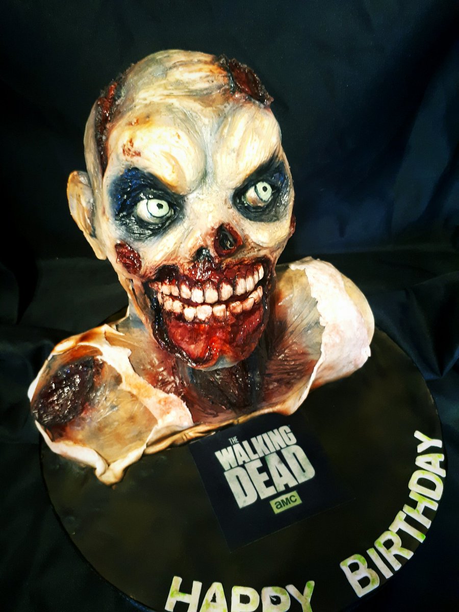 cakenottingham's tweet photo. #thewalkingdeadcake #TWD #walkingdeadcake #zombie #walkercake https://t.co/WzKwHWZVSk
