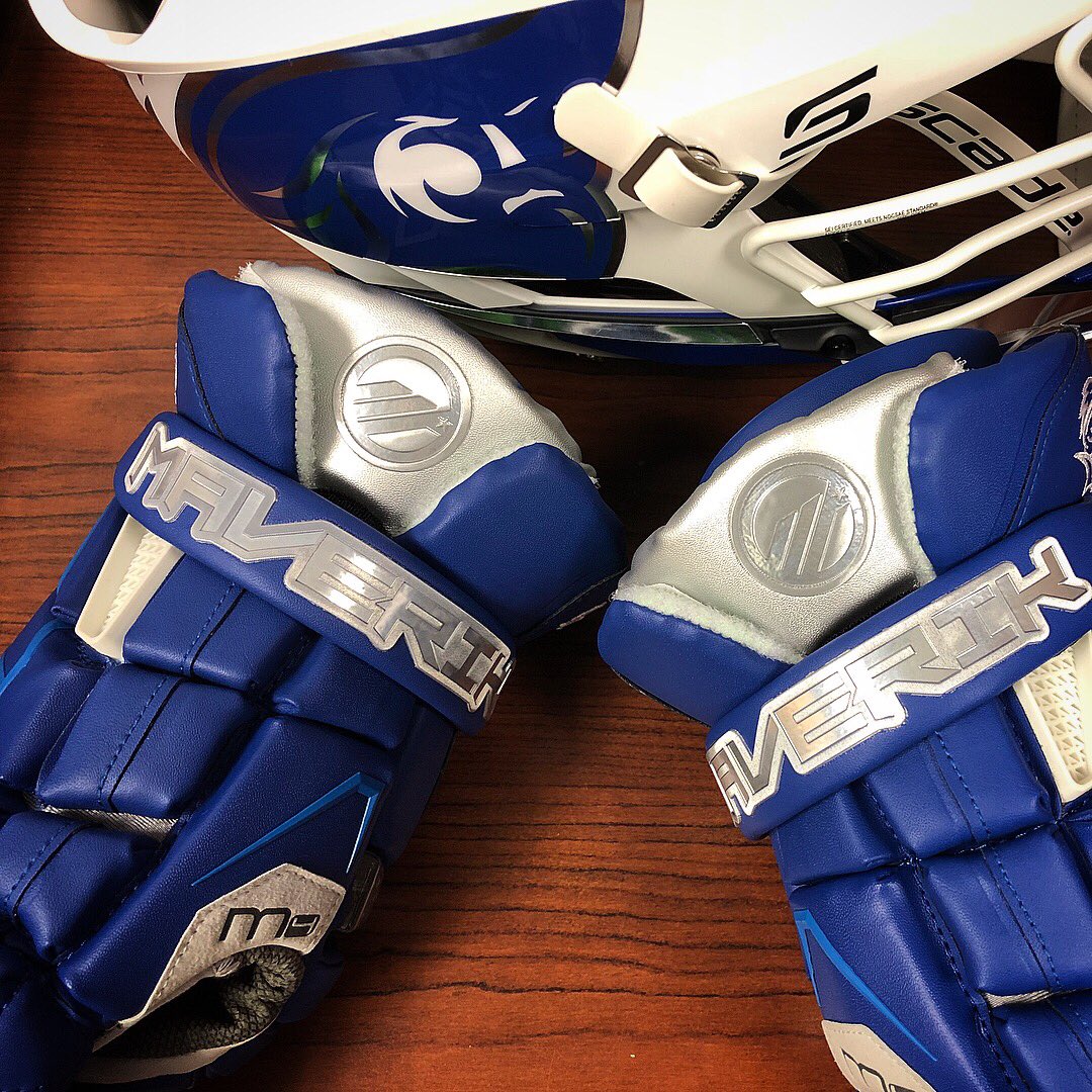 CNULacrosse's tweet photo. Gloves are in. Getting closer to gameday. #gocaptains @MaverikLacrosse @CascadeLacrosse https://t.co/tPqIO4HVup