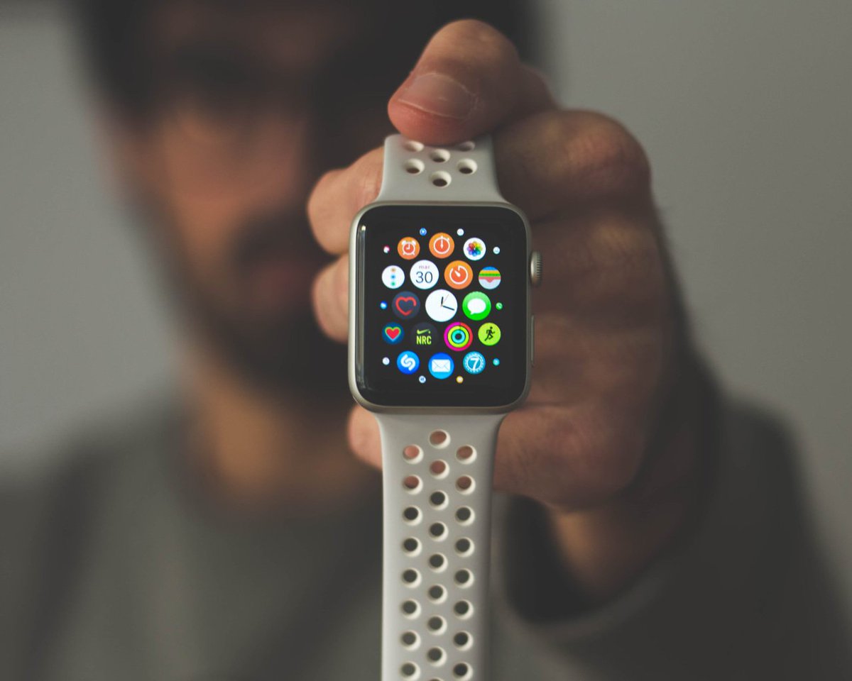 JoyFullerton19's tweet photo. Wearable #MedicalDevices Helping Millions https://t.co/qo4kzuzcCP https://t.co/5PCSWy9I44