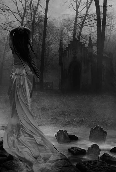 En días grises , piensas por que para que unos sean felices , te tienen que hacer sufrir a ti. #desilusiones