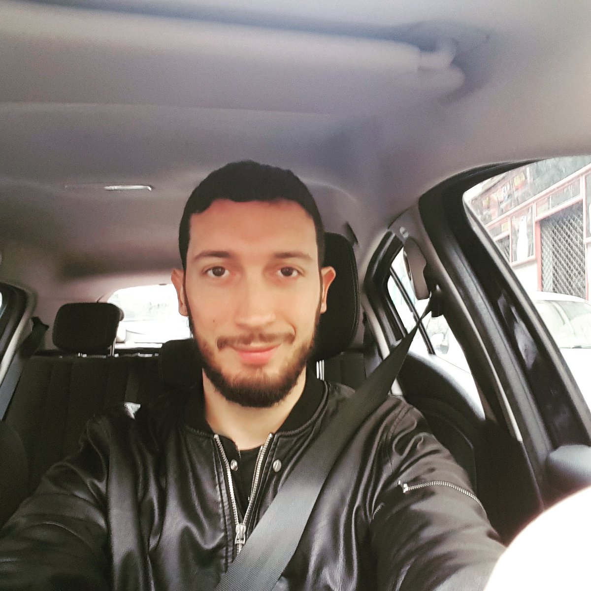 menachin's tweet photo. #NuevaFotoDePerfil https://t.co/S2nUkaYjsK